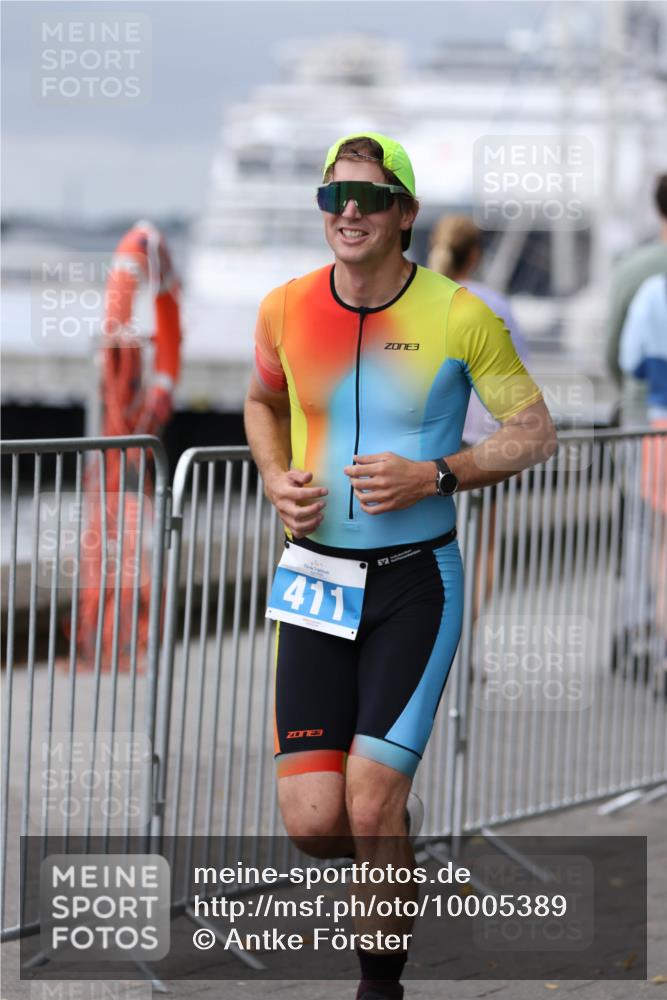 16.08.2026 - KN Förde Triathlon 2026 Antke Förster http://msf.ph/oto/10005389 16.08.2026 11:56:27 Laufen 411, 3, 3 meine-sportfotos.de
