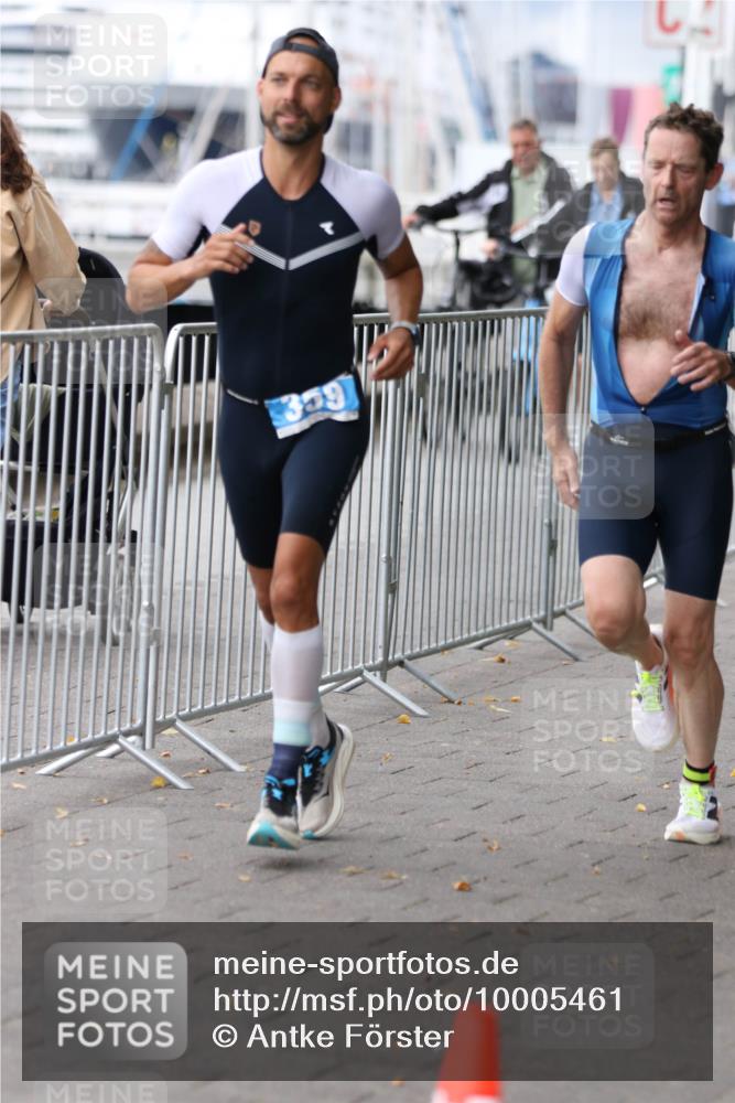 16.08.2026 - KN Förde Triathlon 2026 Antke Förster http://msf.ph/oto/10005461 16.08.2026 11:56:49 Laufen 329 meine-sportfotos.de