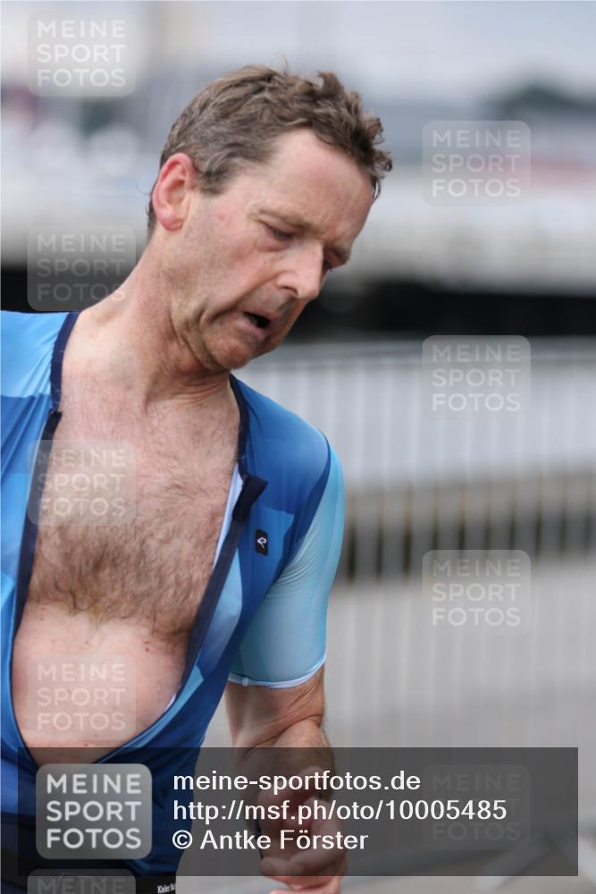 16.08.2026 - KN Förde Triathlon 2026 Antke Förster http://msf.ph/oto/10005485 16.08.2026 11:56:53 Laufen  meine-sportfotos.de