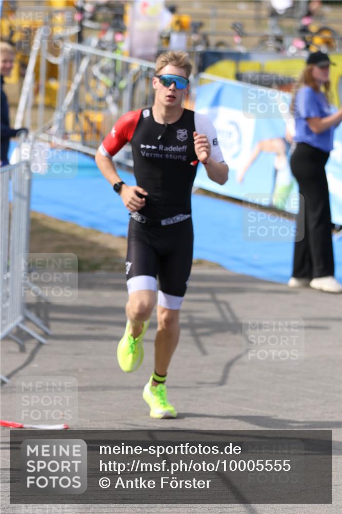 16.08.2026 - KN Förde Triathlon 2026 Antke Förster http://msf.ph/oto/10005555 16.08.2026 16:00:44 Laufen  meine-sportfotos.de