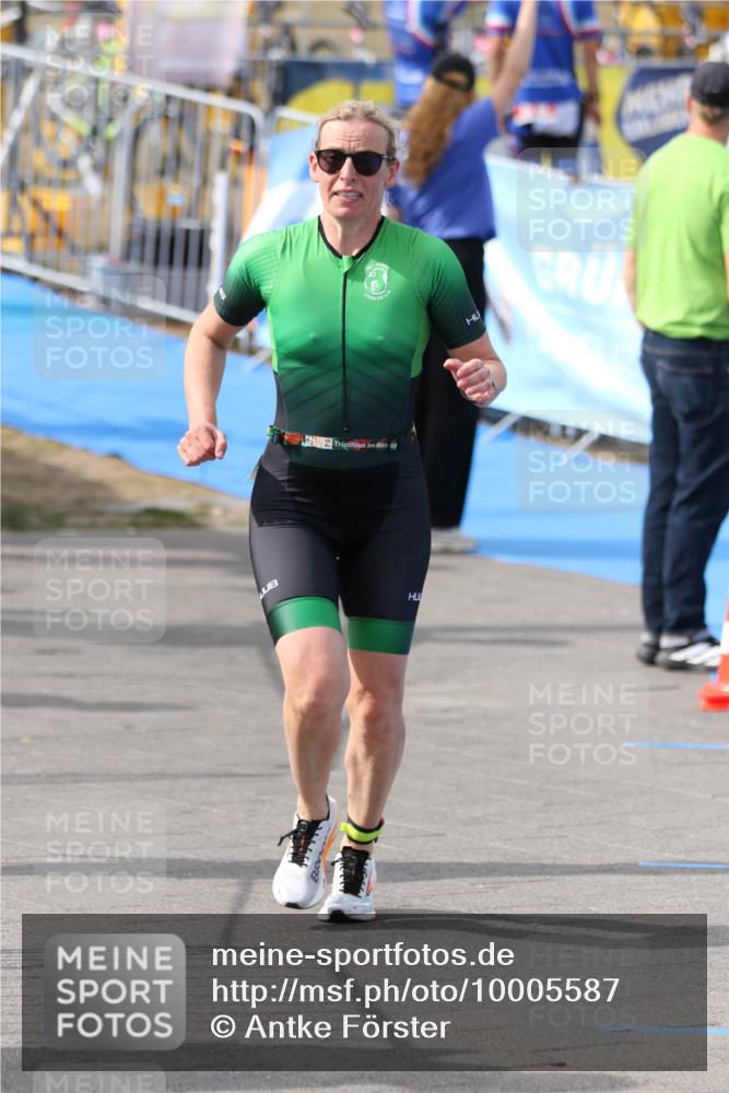 16.08.2026 - KN Förde Triathlon 2026 Antke Förster http://msf.ph/oto/10005587 16.08.2026 16:01:40 Laufen  meine-sportfotos.de