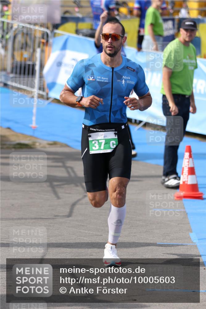 16.08.2026 - KN Förde Triathlon 2026 Antke Förster http://msf.ph/oto/10005603 16.08.2026 16:01:43 Laufen 37 meine-sportfotos.de