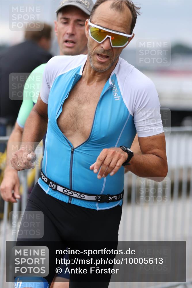 16.08.2026 - KN Förde Triathlon 2026 Antke Förster http://msf.ph/oto/10005613 16.08.2026 11:57:30 Laufen  meine-sportfotos.de