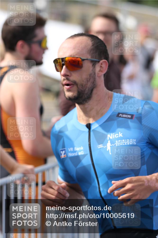 16.08.2026 - KN Förde Triathlon 2026 Antke Förster http://msf.ph/oto/10005619 16.08.2026 16:01:45 Laufen 1980 meine-sportfotos.de