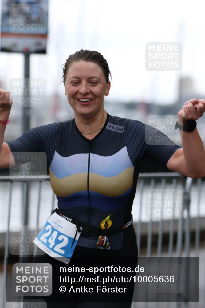 16.08.2026 - KN Förde Triathlon 2026 Antke Förster http://msf.ph/oto/10005636 16.08.2026 10:18:01 Laufen 242 meine-sportfotos.de