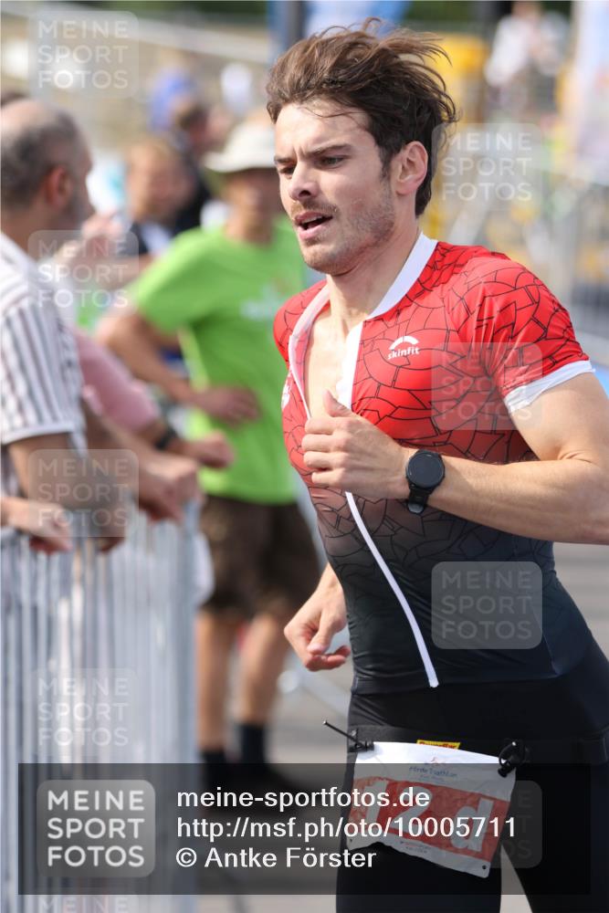 16.08.2026 - KN Förde Triathlon 2026 Antke Förster http://msf.ph/oto/10005711 16.08.2026 16:04:27 Laufen 2026, 12 meine-sportfotos.de