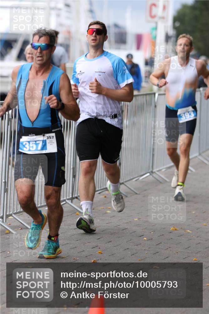 16.08.2026 - KN Förde Triathlon 2026 Antke Förster http://msf.ph/oto/10005793 16.08.2026 11:58:20 Laufen 357, 357, 18, 175, 393 meine-sportfotos.de