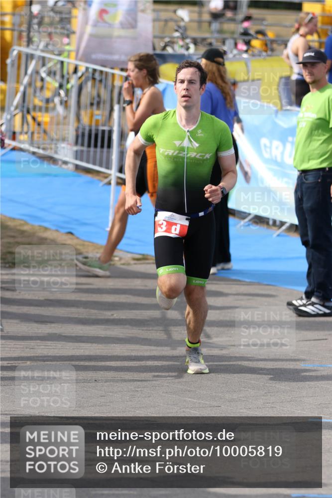 16.08.2026 - KN Förde Triathlon 2026 Antke Förster http://msf.ph/oto/10005819 16.08.2026 16:12:12 Laufen 3 meine-sportfotos.de