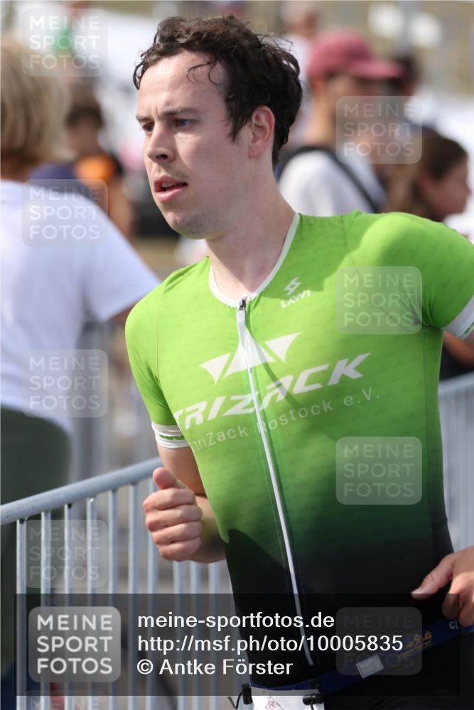 16.08.2026 - KN Förde Triathlon 2026 Antke Förster http://msf.ph/oto/10005835 16.08.2026 16:12:14 Laufen  meine-sportfotos.de