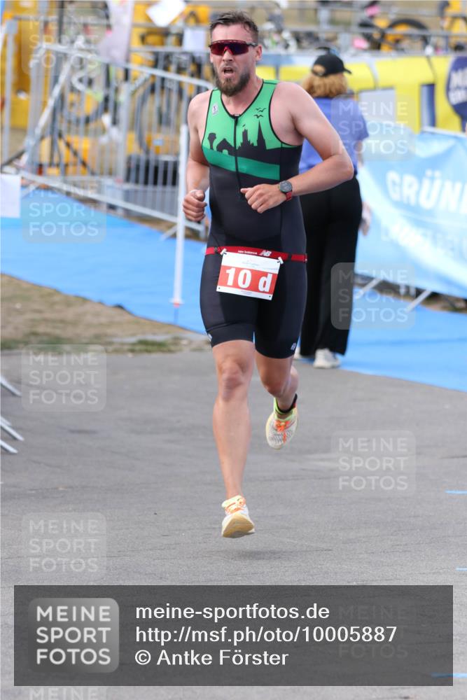 16.08.2026 - KN Förde Triathlon 2026 Antke Förster http://msf.ph/oto/10005887 16.08.2026 16:15:01 Laufen 10 meine-sportfotos.de