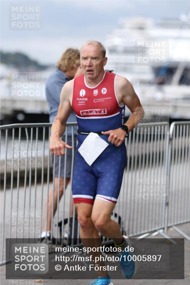 16.08.2026 - KN Förde Triathlon 2026 Antke Förster http://msf.ph/oto/10005897 16.08.2026 11:58:45 Laufen  meine-sportfotos.de