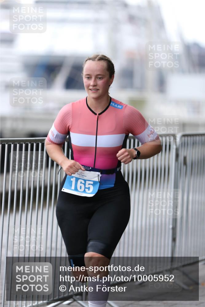 16.08.2026 - KN Förde Triathlon 2026 Antke Förster http://msf.ph/oto/10005952 16.08.2026 10:19:42 Laufen 165 meine-sportfotos.de