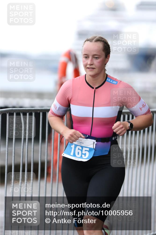 16.08.2026 - KN Förde Triathlon 2026 Antke Förster http://msf.ph/oto/10005956 16.08.2026 10:19:42 Laufen 3, 2026, 165 meine-sportfotos.de