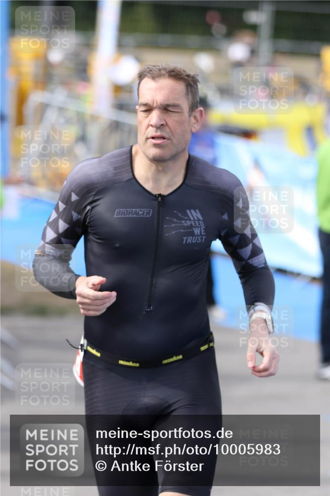 16.08.2026 - KN Förde Triathlon 2026 Antke Förster http://msf.ph/oto/10005983 16.08.2026 16:15:52 Laufen  meine-sportfotos.de