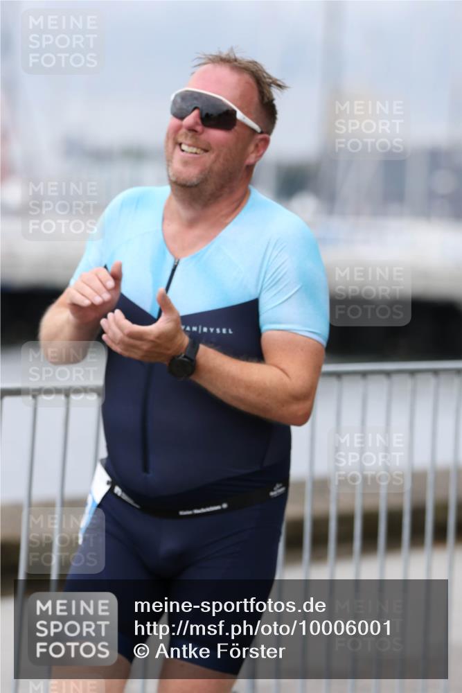 16.08.2026 - KN Förde Triathlon 2026 Antke Förster http://msf.ph/oto/10006001 16.08.2026 11:59:20 Laufen  meine-sportfotos.de