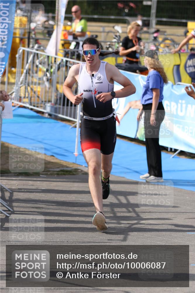 16.08.2026 - KN Förde Triathlon 2026 Antke Förster http://msf.ph/oto/10006087 16.08.2026 16:24:14 Laufen  meine-sportfotos.de