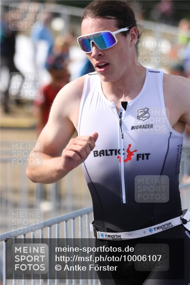 16.08.2026 - KN Förde Triathlon 2026 Antke Förster http://msf.ph/oto/10006107 16.08.2026 16:24:17 Laufen 1864 meine-sportfotos.de