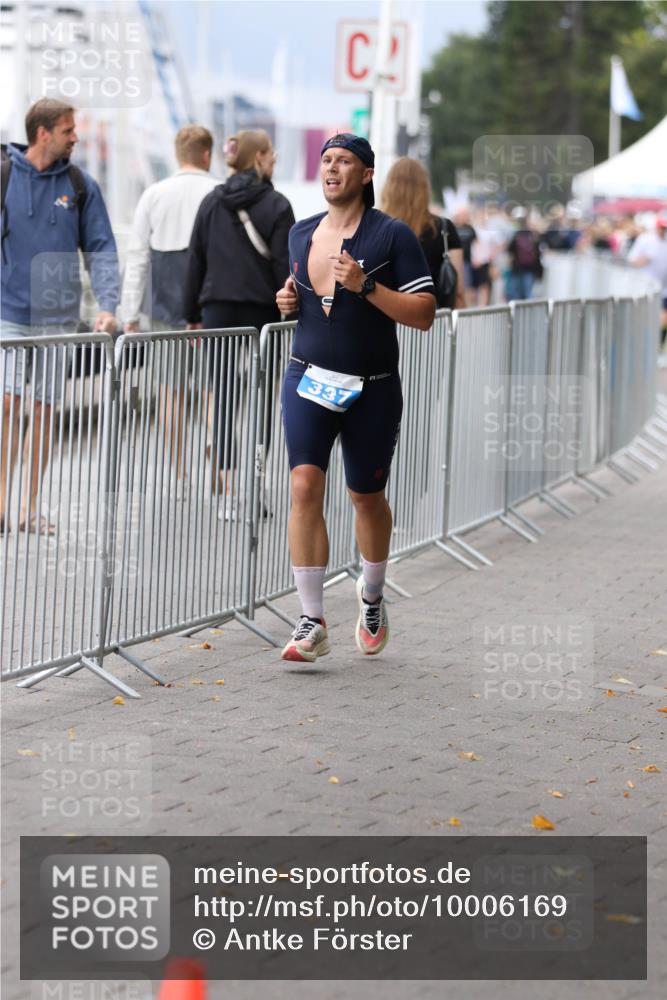16.08.2026 - KN Förde Triathlon 2026 Antke Förster http://msf.ph/oto/10006169 16.08.2026 12:00:23 Laufen 337 meine-sportfotos.de