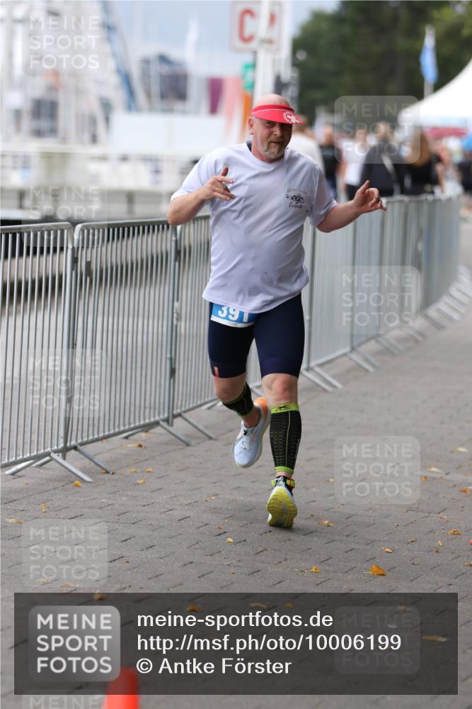 16.08.2026 - KN Förde Triathlon 2026 Antke Förster http://msf.ph/oto/10006199 16.08.2026 12:00:43 Laufen 391 meine-sportfotos.de