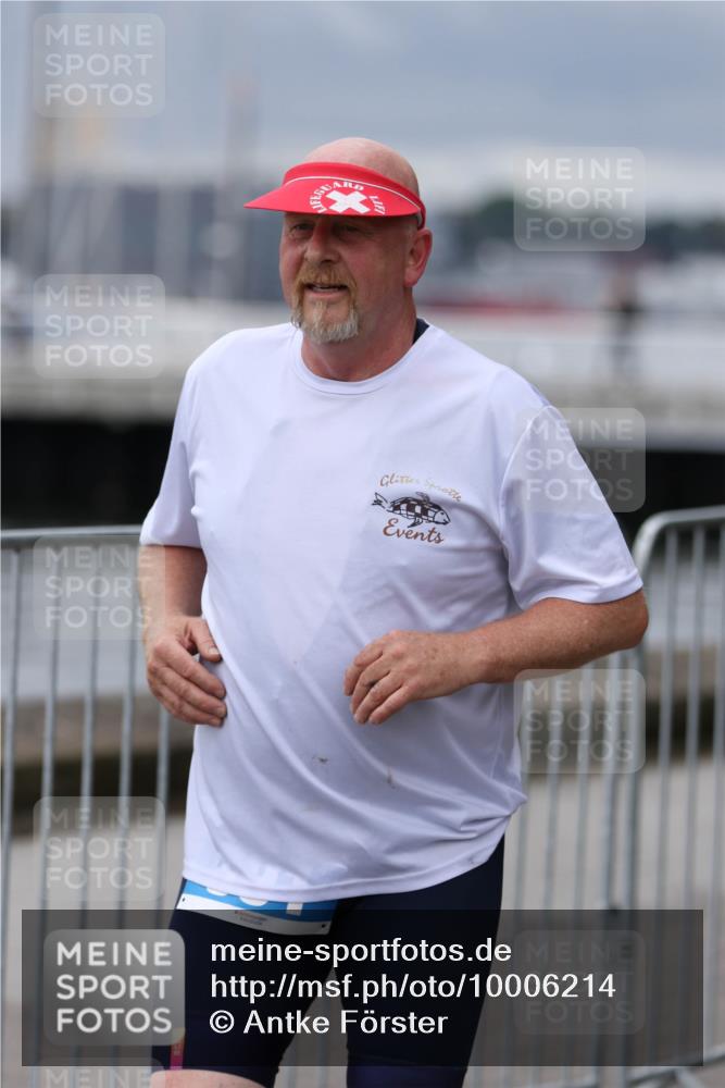 16.08.2026 - KN Förde Triathlon 2026 Antke Förster http://msf.ph/oto/10006214 16.08.2026 12:00:46 Laufen  meine-sportfotos.de