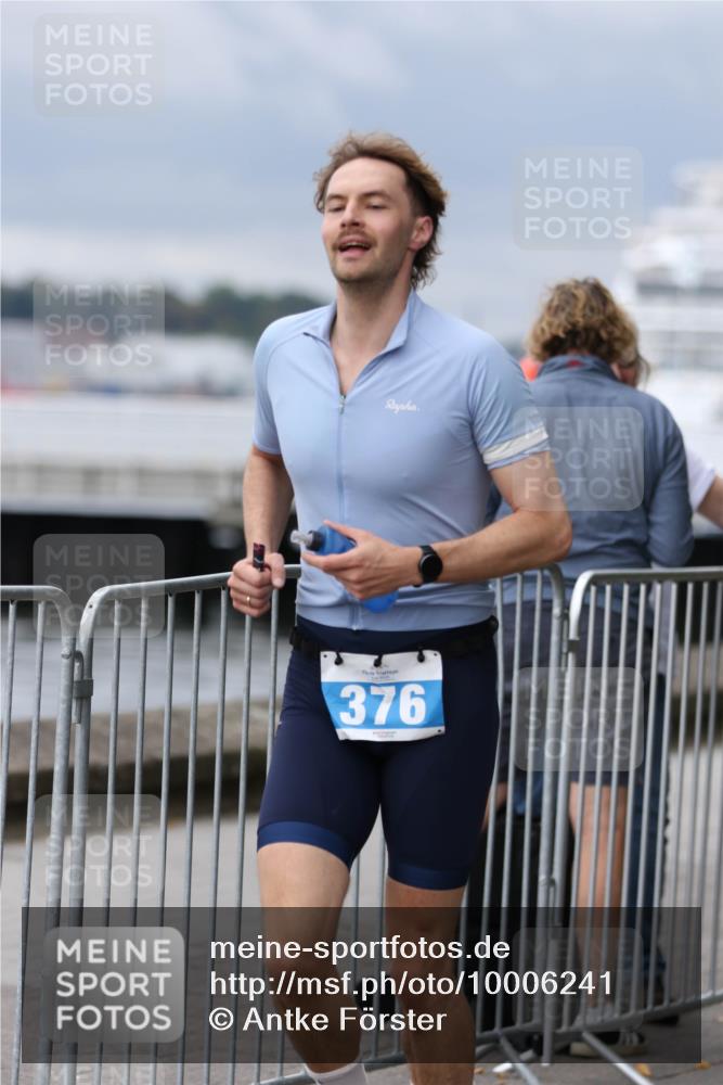 16.08.2026 - KN Förde Triathlon 2026 Antke Förster http://msf.ph/oto/10006241 16.08.2026 12:01:09 Laufen 376 meine-sportfotos.de