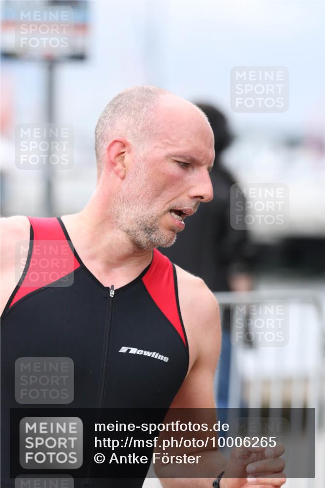 16.08.2026 - KN Förde Triathlon 2026 Antke Förster http://msf.ph/oto/10006265 16.08.2026 12:01:15 Laufen  meine-sportfotos.de