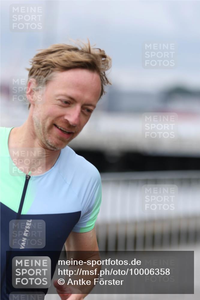 16.08.2026 - KN Förde Triathlon 2026 Antke Förster http://msf.ph/oto/10006358 16.08.2026 12:02:28 Laufen  meine-sportfotos.de