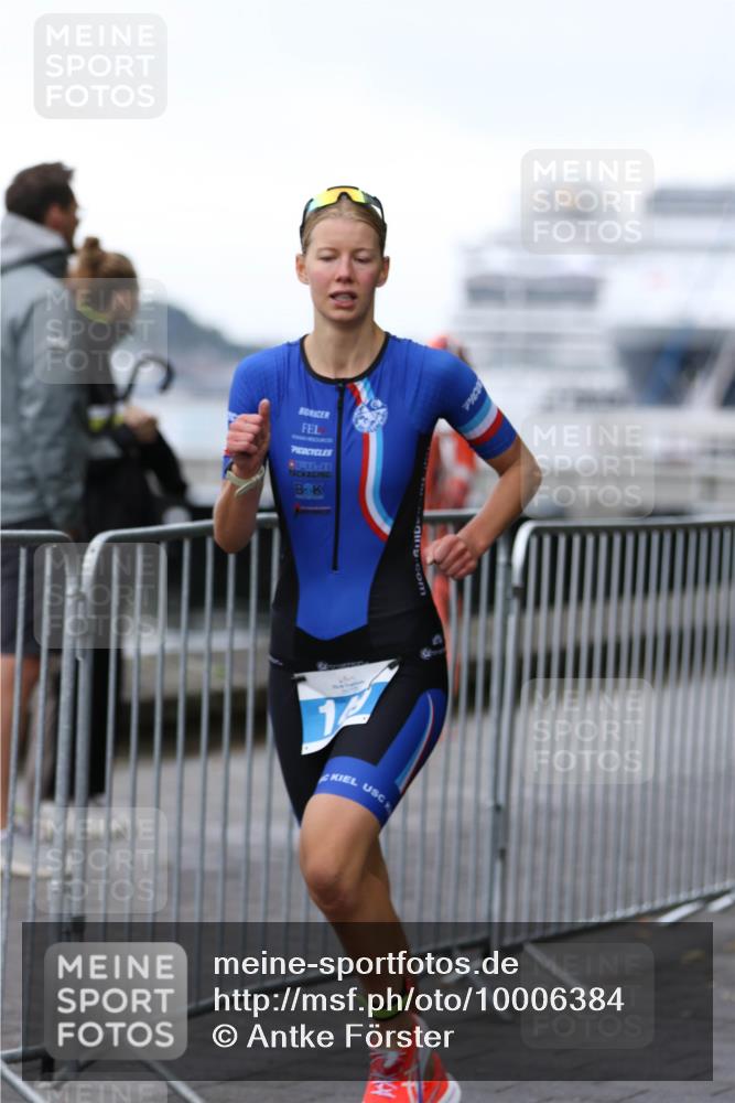 16.08.2026 - KN Förde Triathlon 2026 Antke Förster http://msf.ph/oto/10006384 16.08.2026 10:22:05 Laufen 3, 44, 40, 2 meine-sportfotos.de
