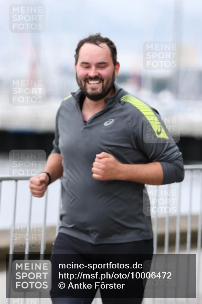 16.08.2026 - KN Förde Triathlon 2026 Antke Förster http://msf.ph/oto/10006472 16.08.2026 12:03:16 Laufen  meine-sportfotos.de