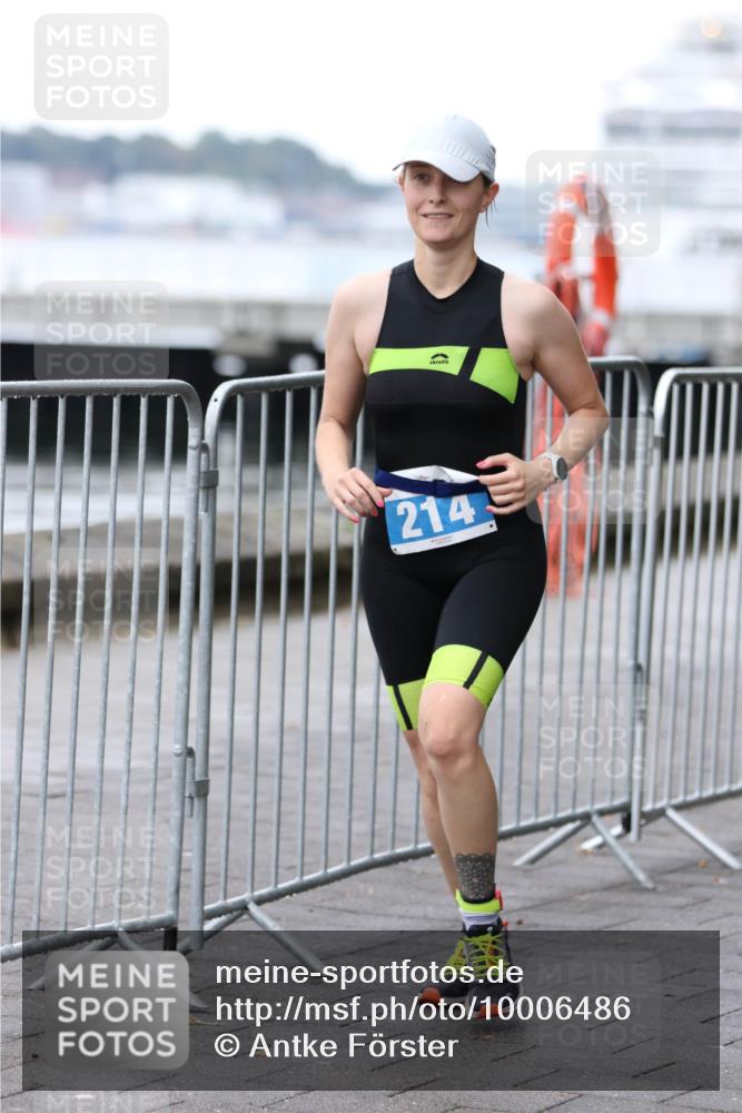 16.08.2026 - KN Förde Triathlon 2026 Antke Förster http://msf.ph/oto/10006486 16.08.2026 10:22:50 Laufen 214 meine-sportfotos.de