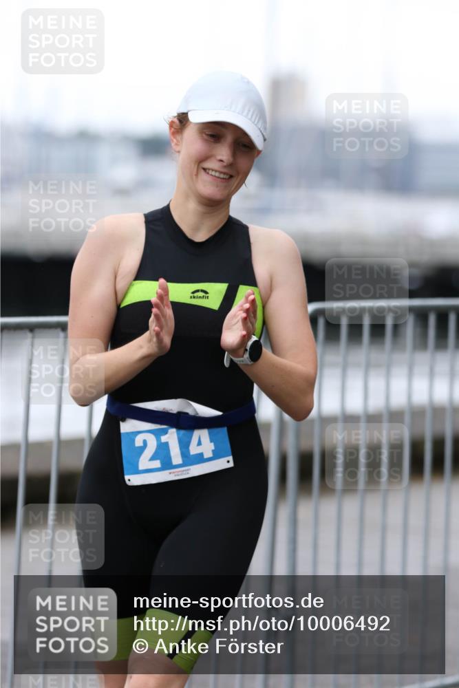 16.08.2026 - KN Förde Triathlon 2026 Antke Förster http://msf.ph/oto/10006492 16.08.2026 10:22:51 Laufen 214 meine-sportfotos.de
