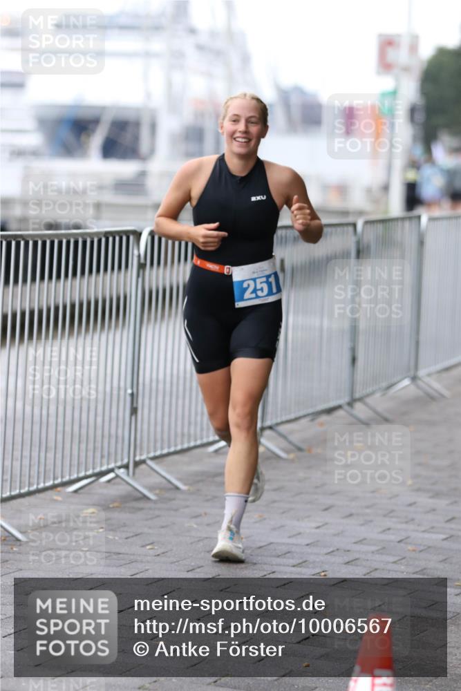 16.08.2026 - KN Förde Triathlon 2026 Antke Förster http://msf.ph/oto/10006567 16.08.2026 10:23:24 Laufen 251 meine-sportfotos.de