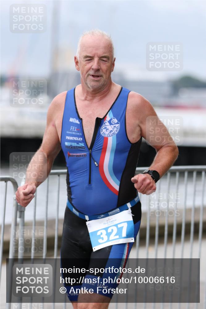 16.08.2026 - KN Förde Triathlon 2026 Antke Förster http://msf.ph/oto/10006616 16.08.2026 12:04:41 Laufen 327 meine-sportfotos.de