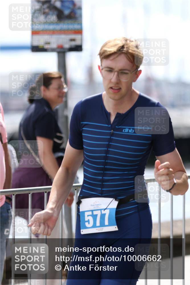 16.08.2026 - KN Förde Triathlon 2026 Antke Förster http://msf.ph/oto/10006662 16.08.2026 13:48:36 Laufen 16, 00, 577 meine-sportfotos.de