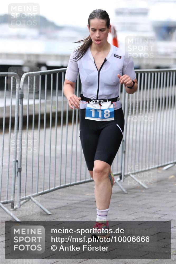 16.08.2026 - KN Förde Triathlon 2026 Antke Förster http://msf.ph/oto/10006666 16.08.2026 10:24:11 Laufen 118 meine-sportfotos.de