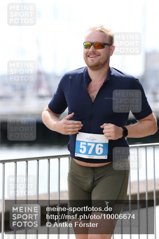 16.08.2026 - KN Förde Triathlon 2026 Antke Förster http://msf.ph/oto/10006674 16.08.2026 13:48:45 Laufen 2026, 576 meine-sportfotos.de