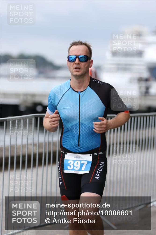 16.08.2026 - KN Förde Triathlon 2026 Antke Förster http://msf.ph/oto/10006691 16.08.2026 12:05:11 Laufen 397 meine-sportfotos.de