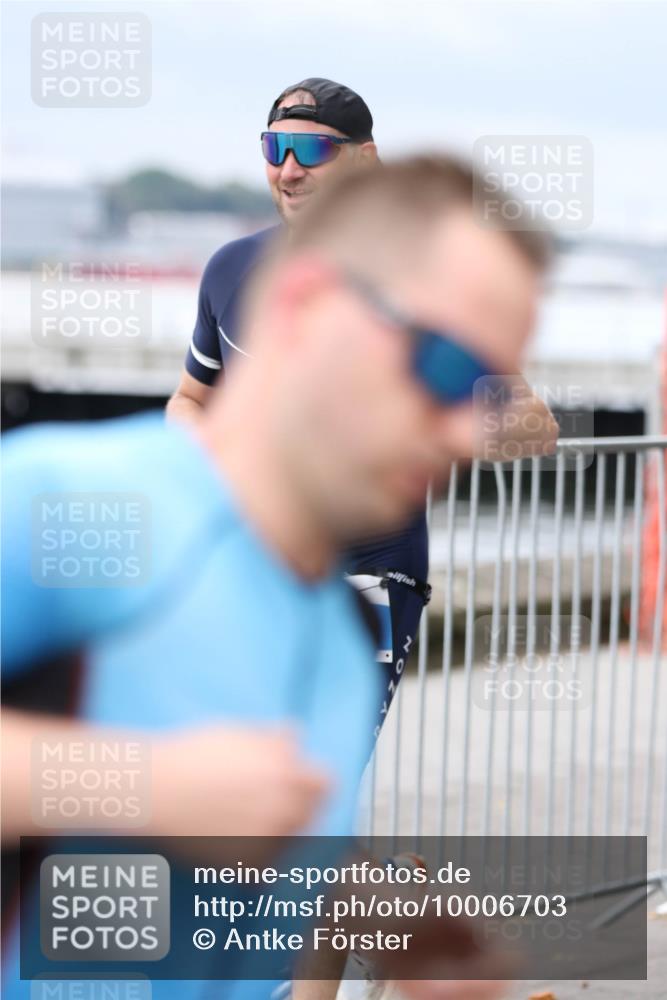 16.08.2026 - KN Förde Triathlon 2026 Antke Förster http://msf.ph/oto/10006703 16.08.2026 12:05:14 Laufen  meine-sportfotos.de