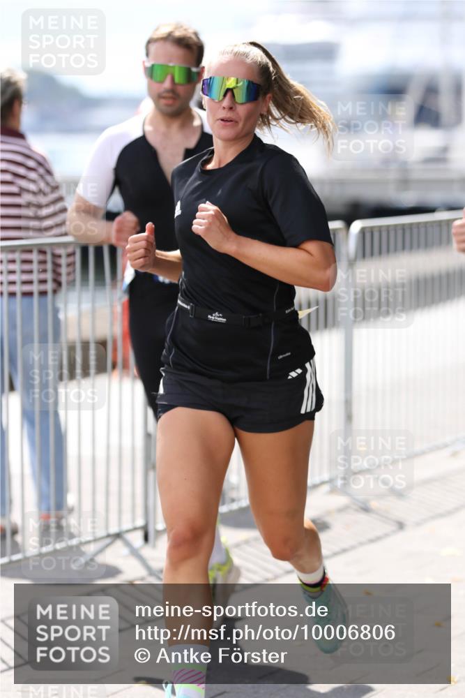 16.08.2026 - KN Förde Triathlon 2026 Antke Förster http://msf.ph/oto/10006806 16.08.2026 13:49:41 Laufen  meine-sportfotos.de