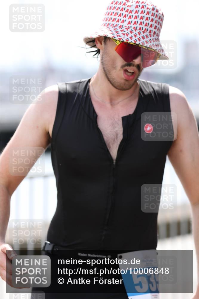 16.08.2026 - KN Förde Triathlon 2026 Antke Förster http://msf.ph/oto/10006848 16.08.2026 13:49:51 Laufen 53 meine-sportfotos.de