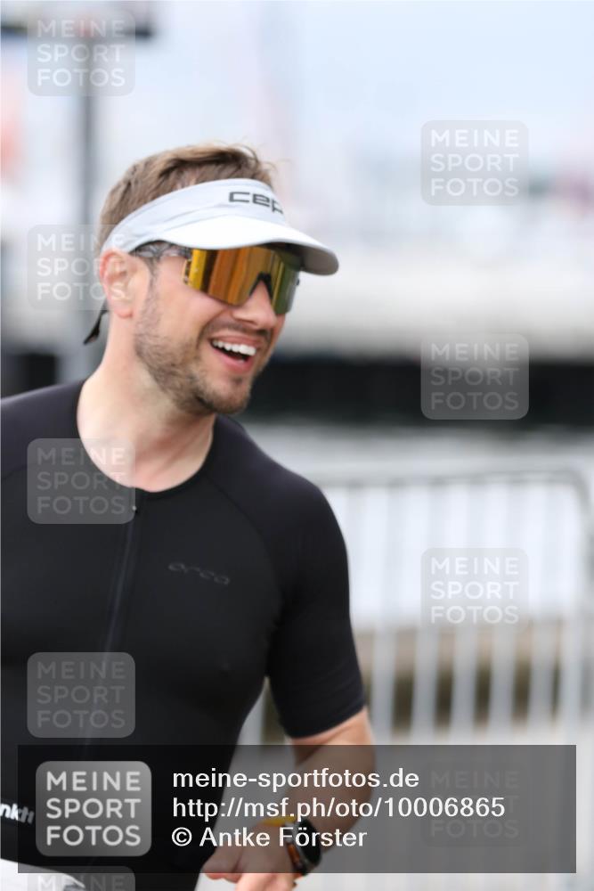 16.08.2026 - KN Förde Triathlon 2026 Antke Förster http://msf.ph/oto/10006865 16.08.2026 12:06:18 Laufen  meine-sportfotos.de