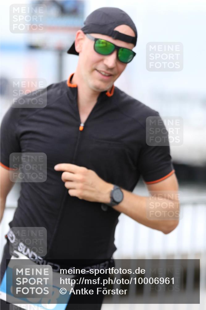 16.08.2026 - KN Förde Triathlon 2026 Antke Förster http://msf.ph/oto/10006961 16.08.2026 12:06:50 Laufen 368 meine-sportfotos.de