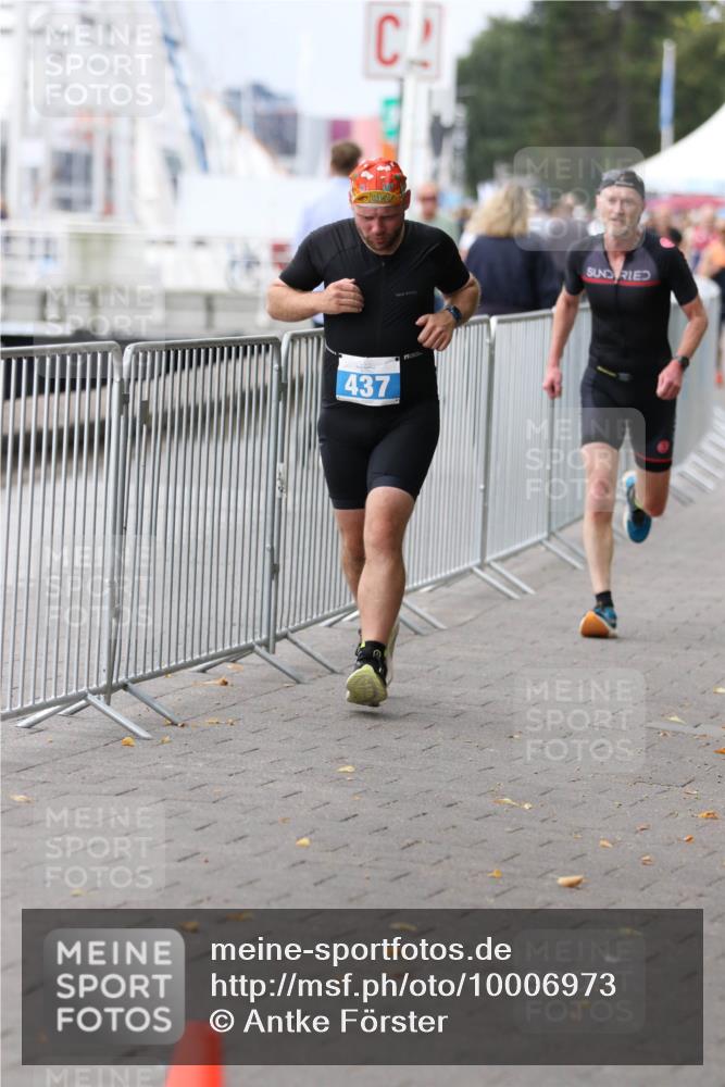 16.08.2026 - KN Förde Triathlon 2026 Antke Förster http://msf.ph/oto/10006973 16.08.2026 12:06:57 Laufen 2, 437 meine-sportfotos.de