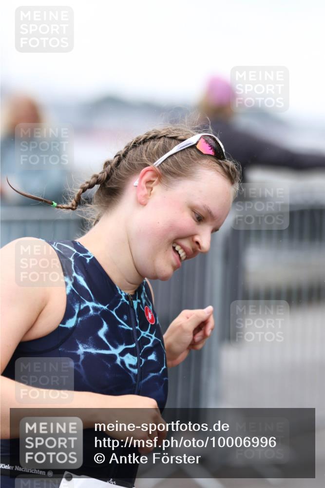 16.08.2026 - KN Förde Triathlon 2026 Antke Förster http://msf.ph/oto/10006996 16.08.2026 10:26:43 Laufen  meine-sportfotos.de