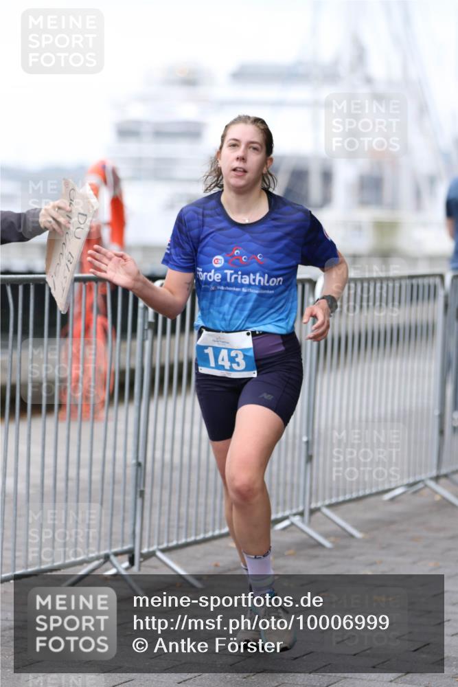 16.08.2026 - KN Förde Triathlon 2026 Antke Förster http://msf.ph/oto/10006999 16.08.2026 10:26:44 Laufen 143 meine-sportfotos.de