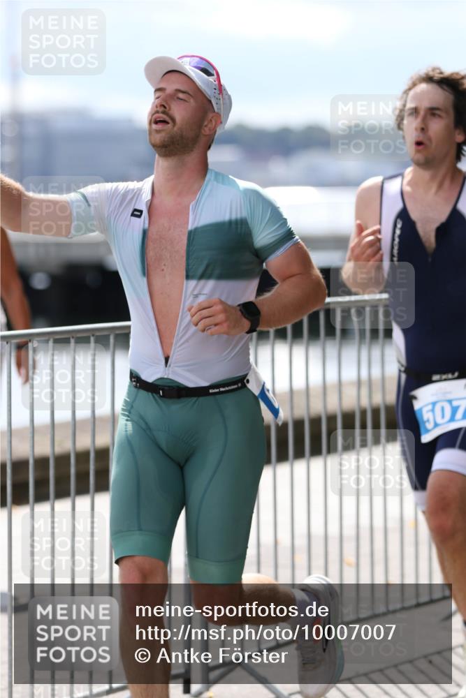 16.08.2026 - KN Förde Triathlon 2026 Antke Förster http://msf.ph/oto/10007007 16.08.2026 13:51:12 Laufen 507 meine-sportfotos.de