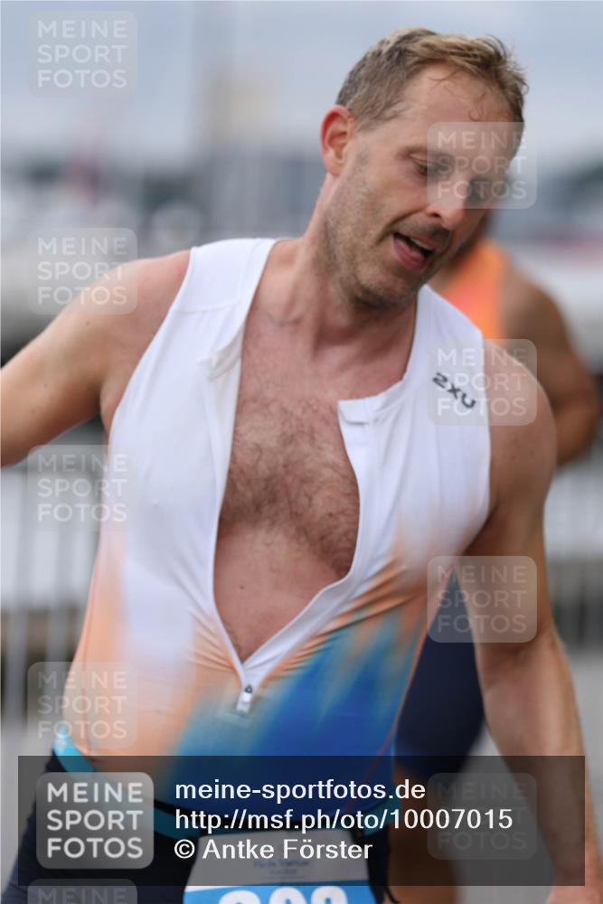 16.08.2026 - KN Förde Triathlon 2026 Antke Förster http://msf.ph/oto/10007015 16.08.2026 12:07:16 Laufen 2 meine-sportfotos.de