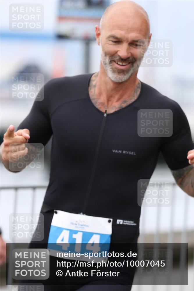 16.08.2026 - KN Förde Triathlon 2026 Antke Förster http://msf.ph/oto/10007045 16.08.2026 12:07:23 Laufen 414 meine-sportfotos.de