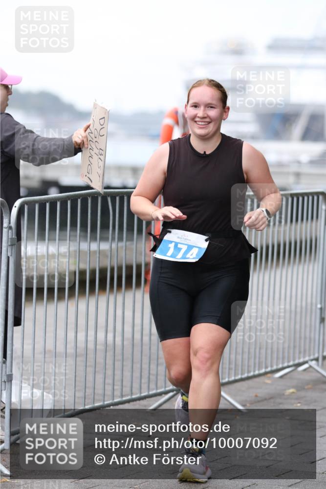 16.08.2026 - KN Förde Triathlon 2026 Antke Förster http://msf.ph/oto/10007092 16.08.2026 10:27:27 Laufen 174 meine-sportfotos.de