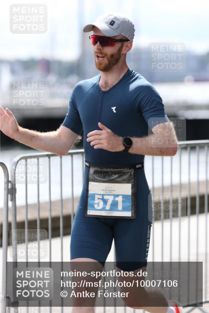 16.08.2026 - KN Förde Triathlon 2026 Antke Förster http://msf.ph/oto/10007106 16.08.2026 13:52:15 Laufen 2025, 571 meine-sportfotos.de